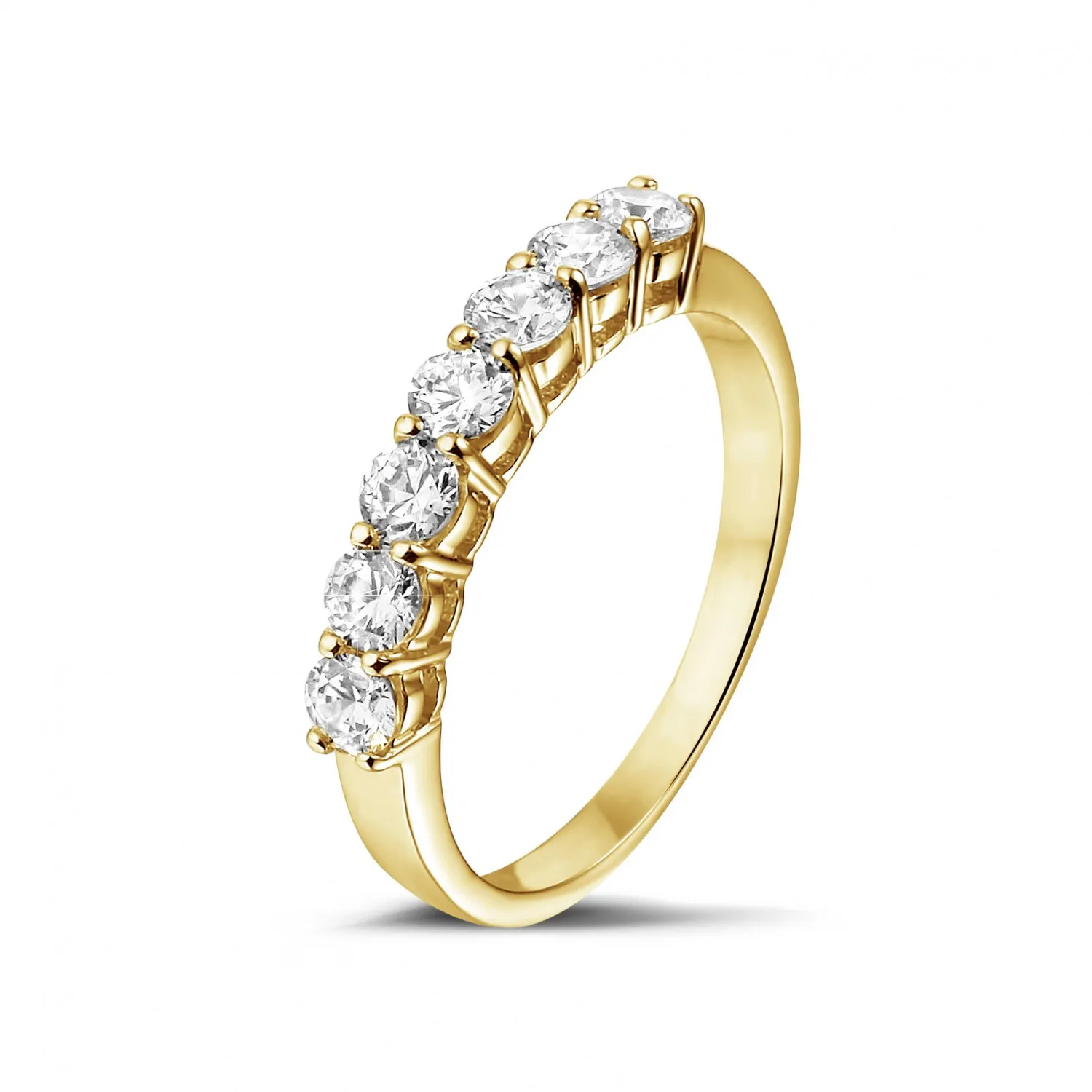 0.70 quilates alianza diamante en oro amarillo 