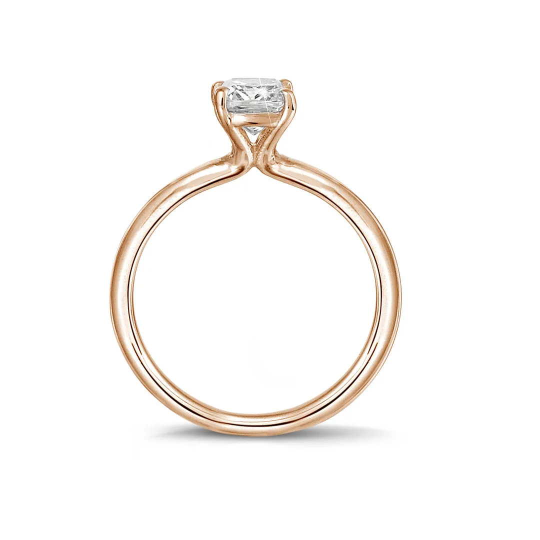 0.70 quilates anillo solitario con diamante talla esmeralda en oro rojo 