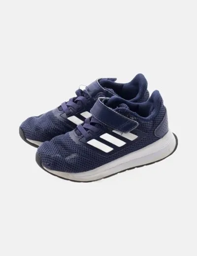 Adidas Deportiva roja básica