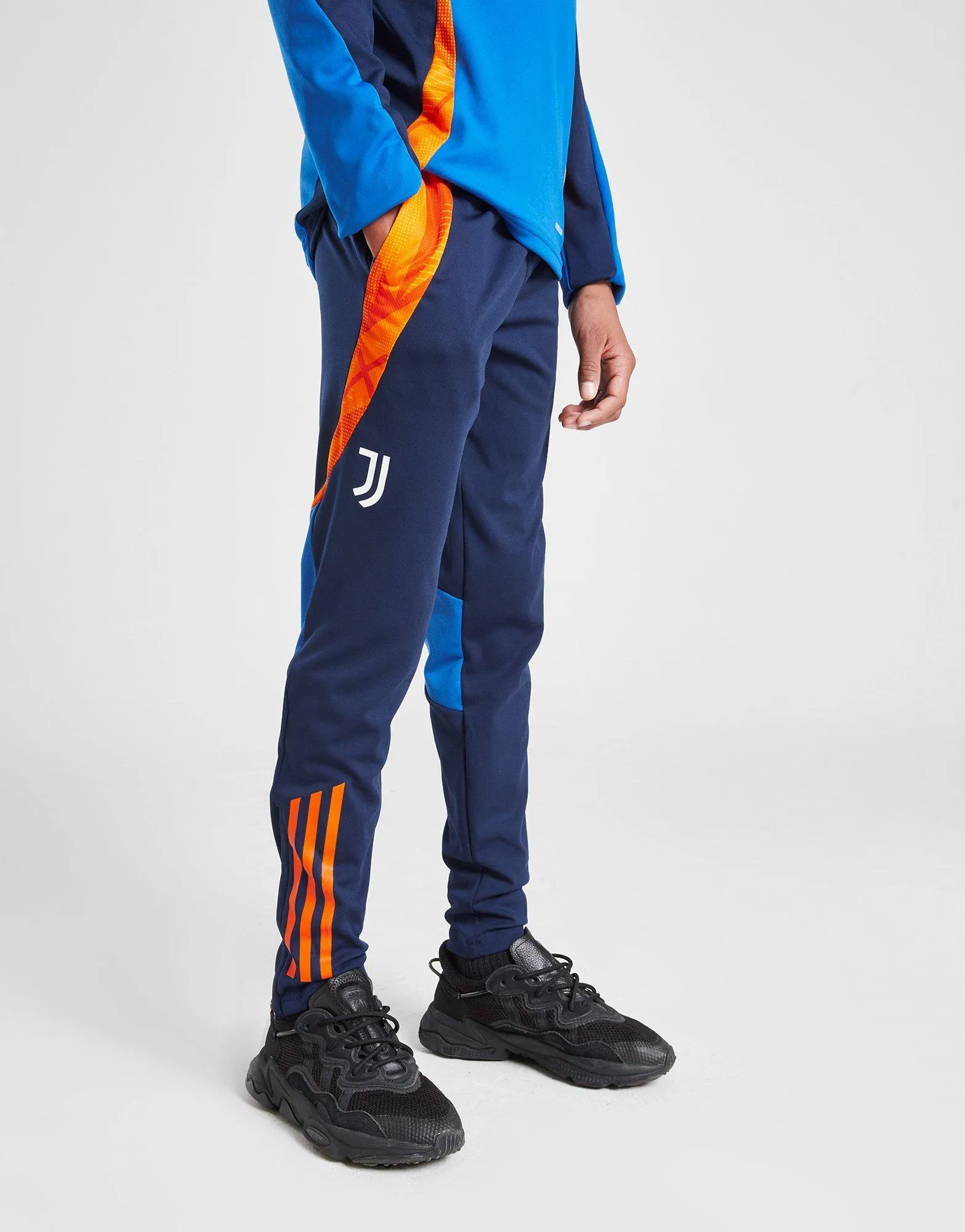 adidas Pantalón entrenamiento Juventus Tiro 24 Competition (Adolescentes)