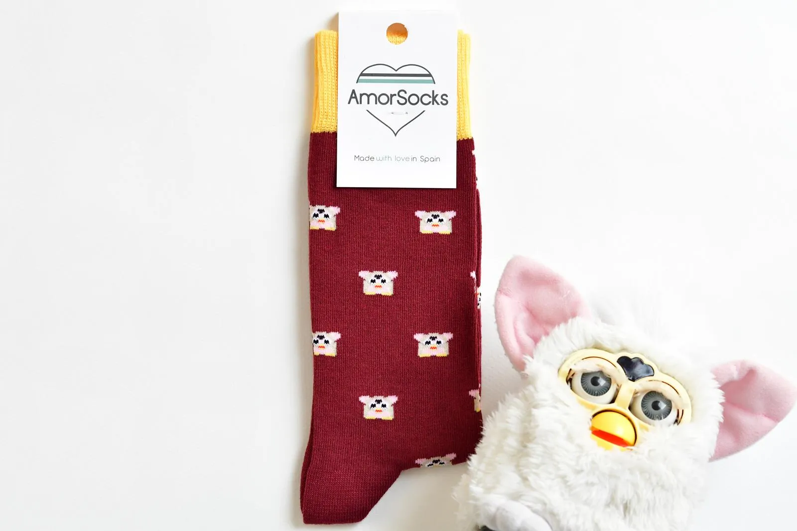 AmorSocks Furby Burdeos