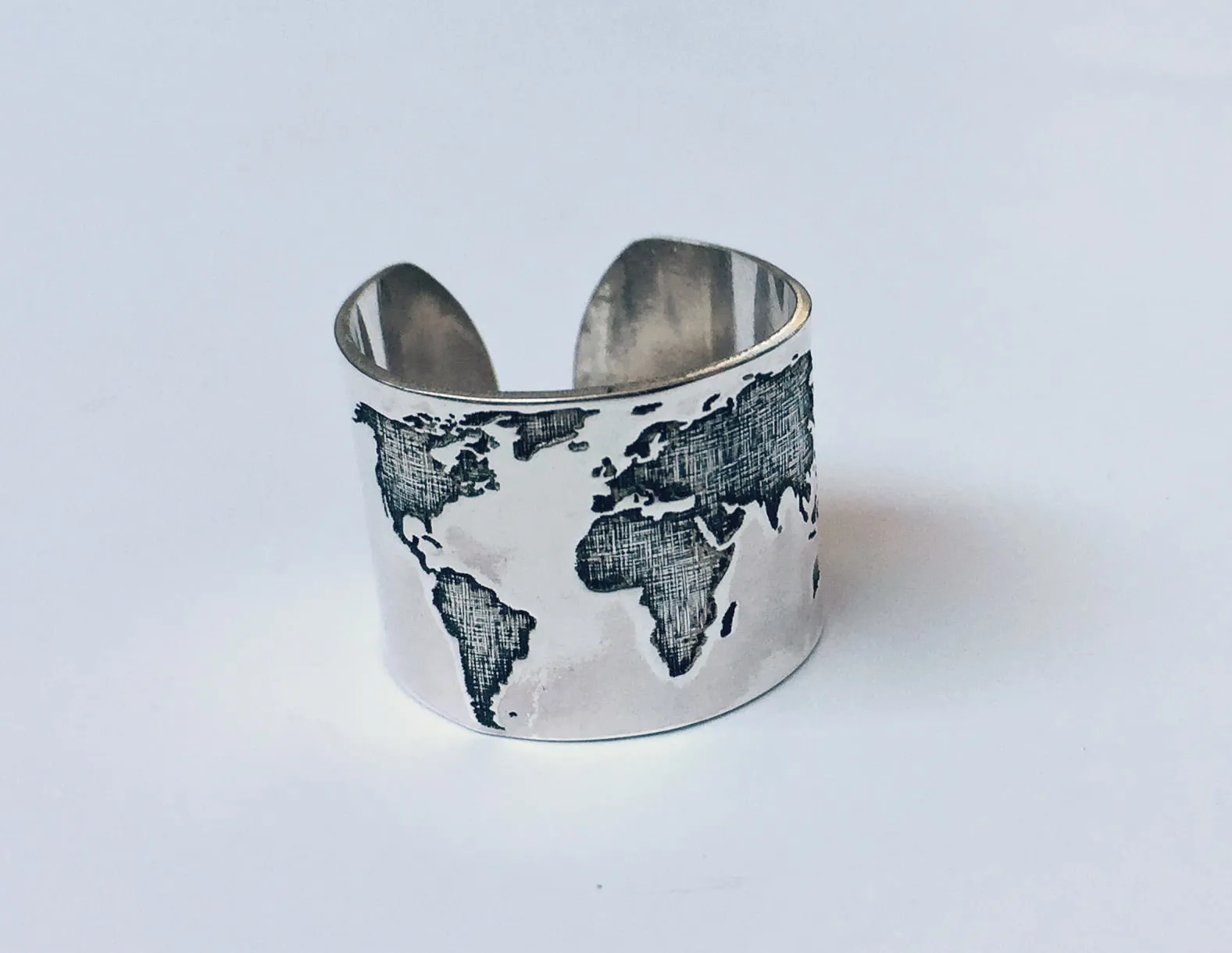 Anillo Mundo