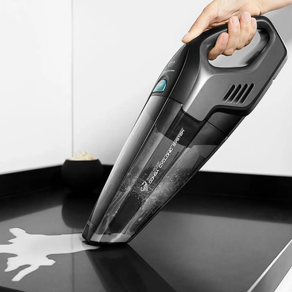 Aspirateur Manuel Cyclonique Cecotec Conga Immortal ExtremeSuction Animal Hand 0,5 L 22,2 V Noir