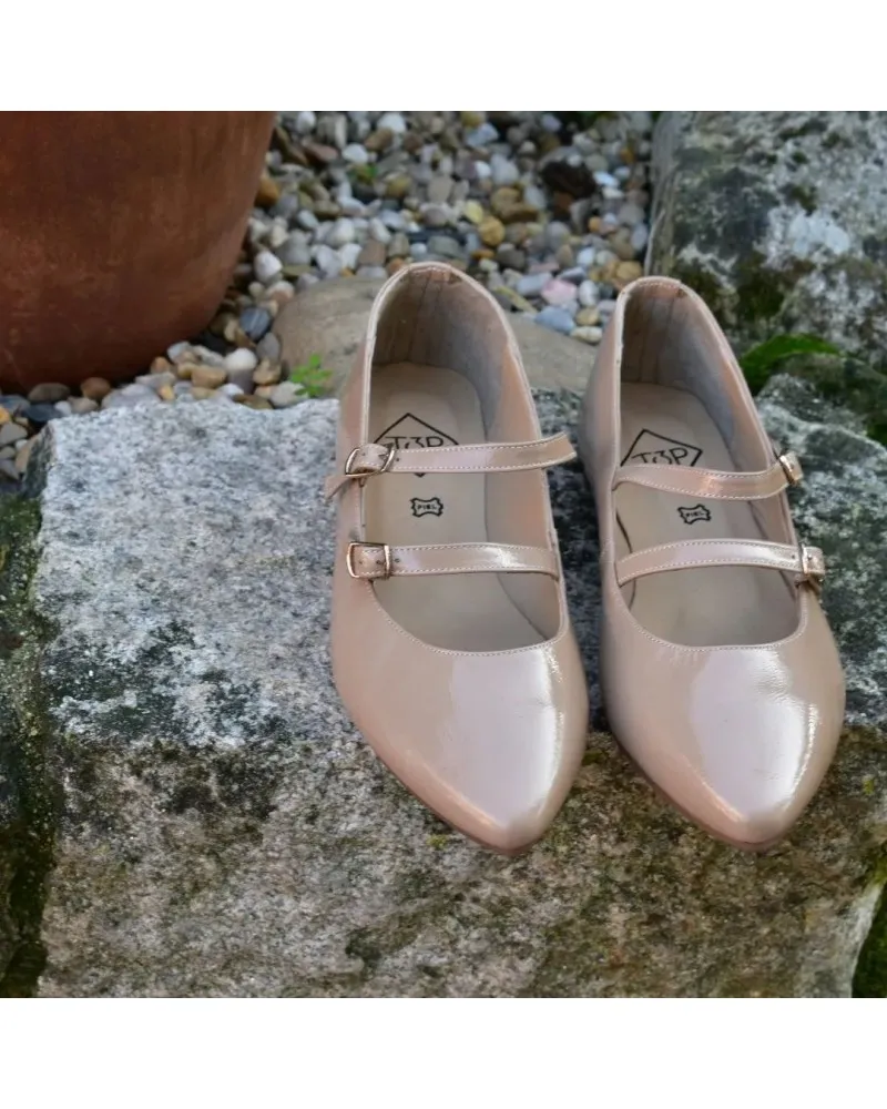 Bailarina de charol piel TOP3shoes 23357 hebillas NUDE