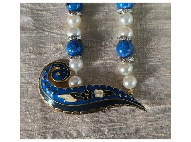 Balenciaga Collares Blanco Azul 