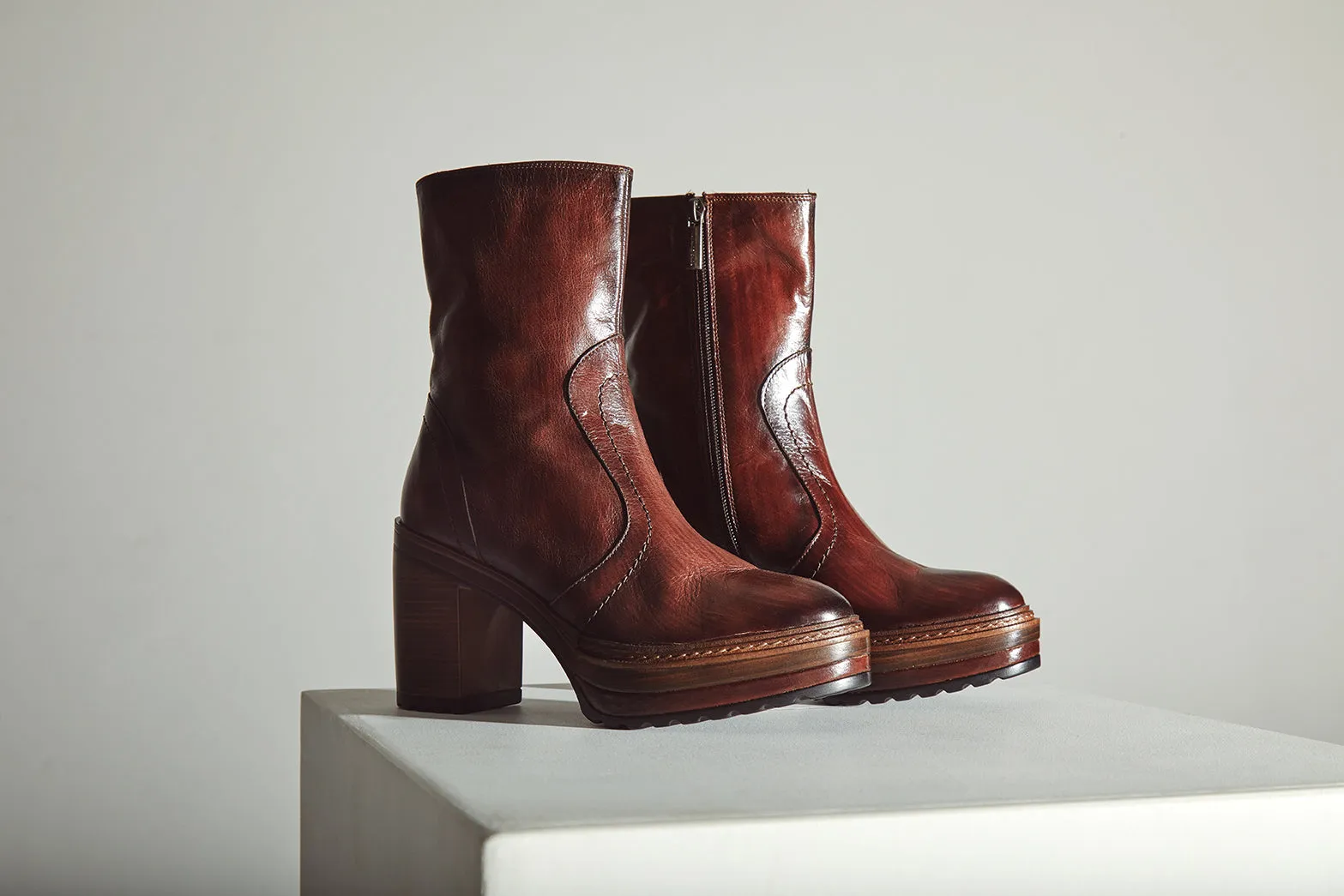 BOTIN TACON OLIVIA BRANCH CUERO