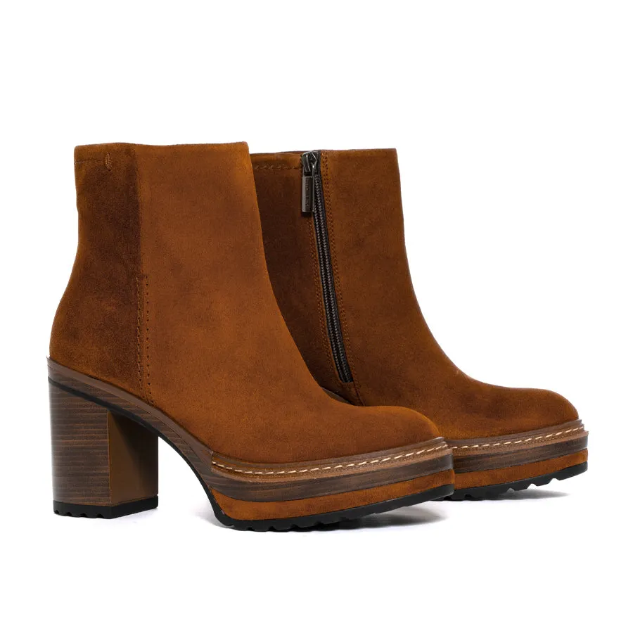BOTIN TACON OLIVIA VELOUR CUERO