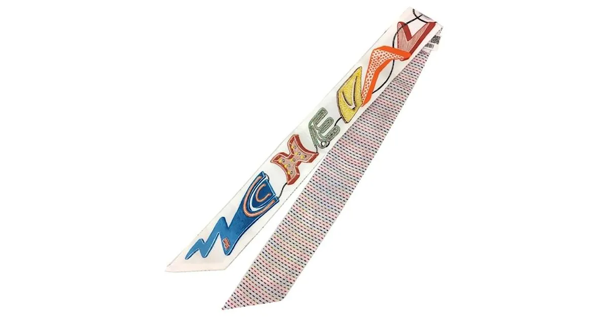 Bufanda de seda neón Kantha Chevaloscope Twilly de Hermès Blanco 