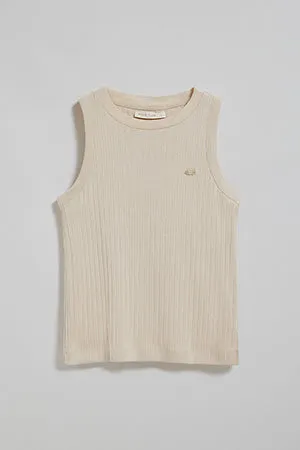 Camiseta top Tamika beige acanalada con detalle de botón nacarado Polo Club