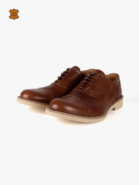 Cesare V. Zapatos brogue de cuero para hombre
