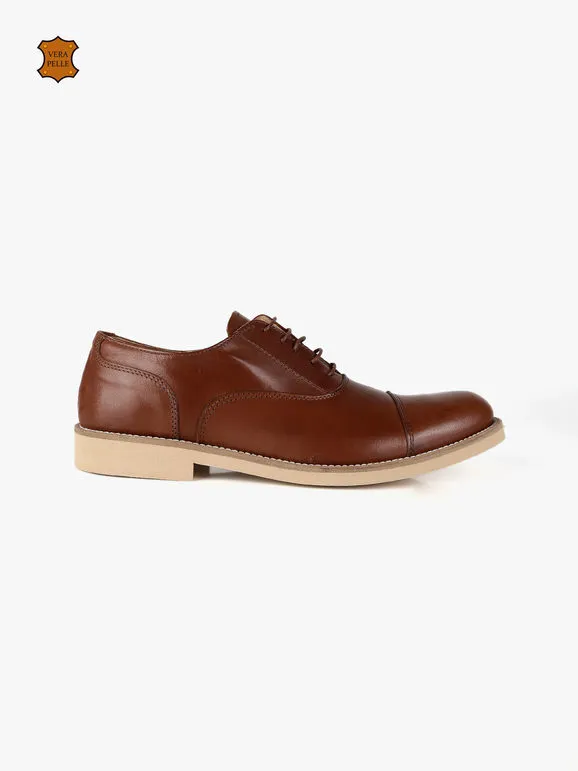 Cesare V. Zapatos brogue de cuero para hombre