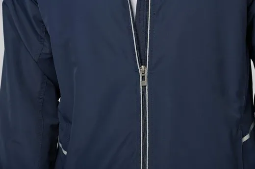 CHAQUETA DE CHÁNDAL