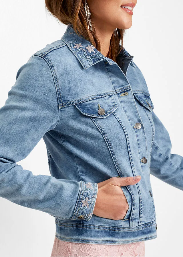Chaqueta vaquera azul blanqueado