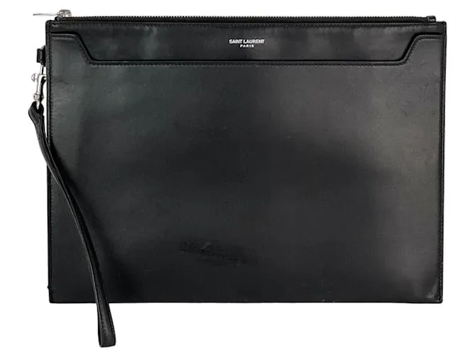 CLUTCH IPAD DE CUERO LISO NEGRO SAINT LAURENT 