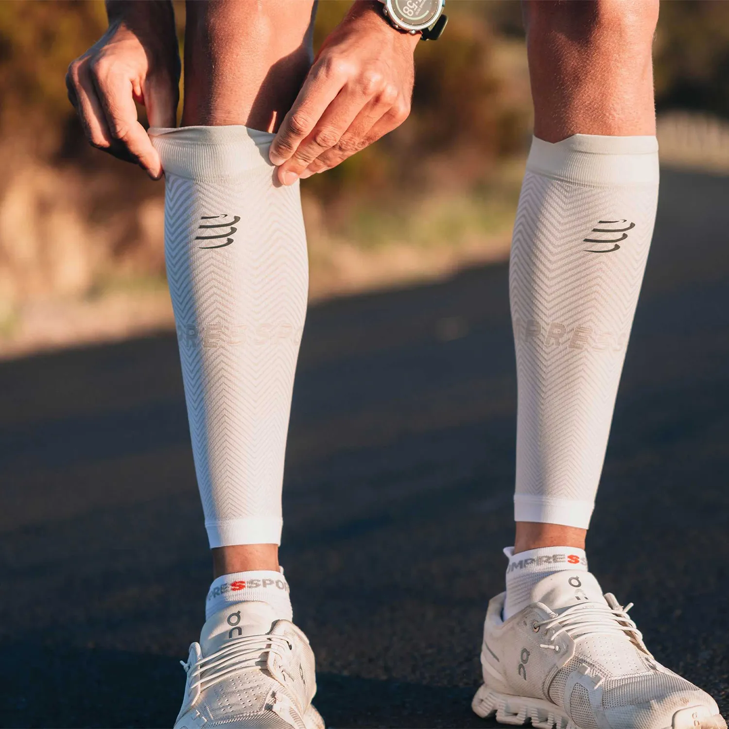 Compressport R2 Oxygen Logo Pantorrilleras de Compresión
