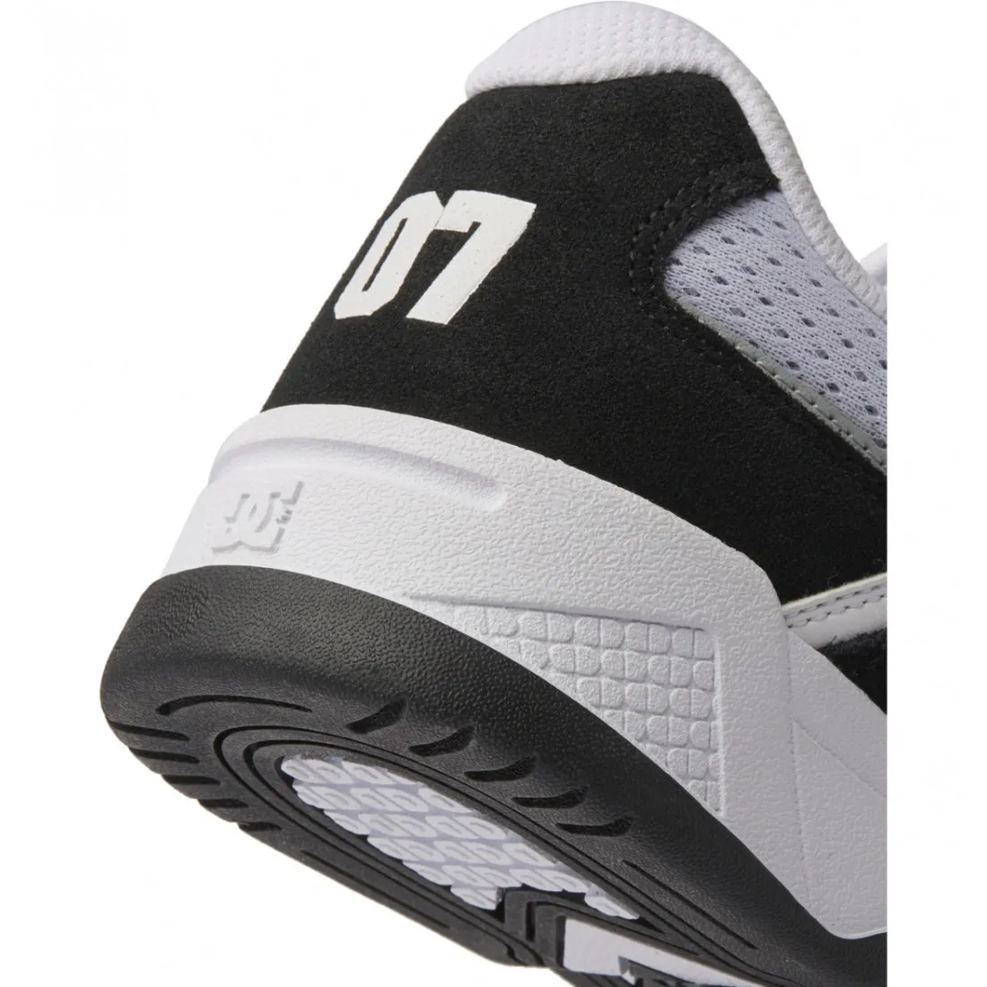 DC CONSTRUCT black white