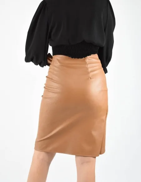 Falda polipiel marron