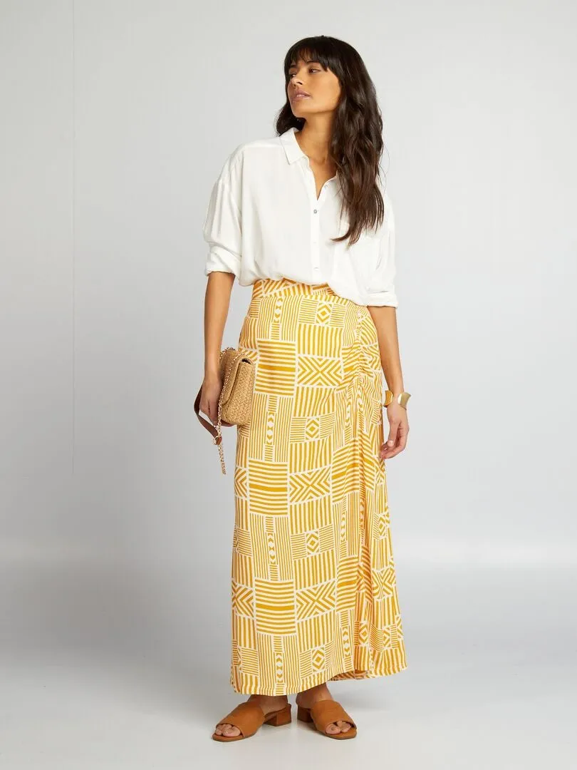 FALDA VAPOROSA DE CREPé  AMARILLO