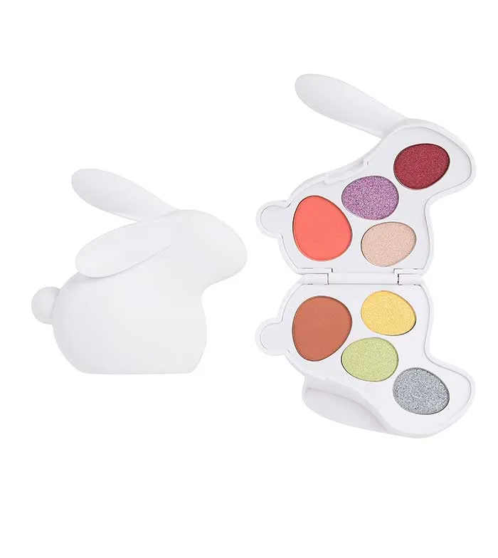 I HEART REVOLUTION  PALETA DE SOMBRAS REVOLUTION PET SHOP  FLUFFY