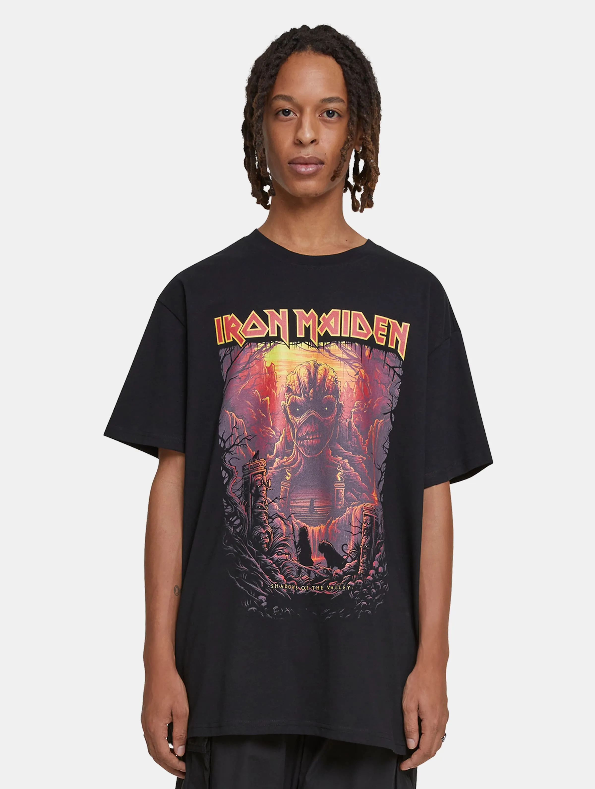 Mister Tee Upscale X Iron Maiden Shadow Of The Valley Oversize