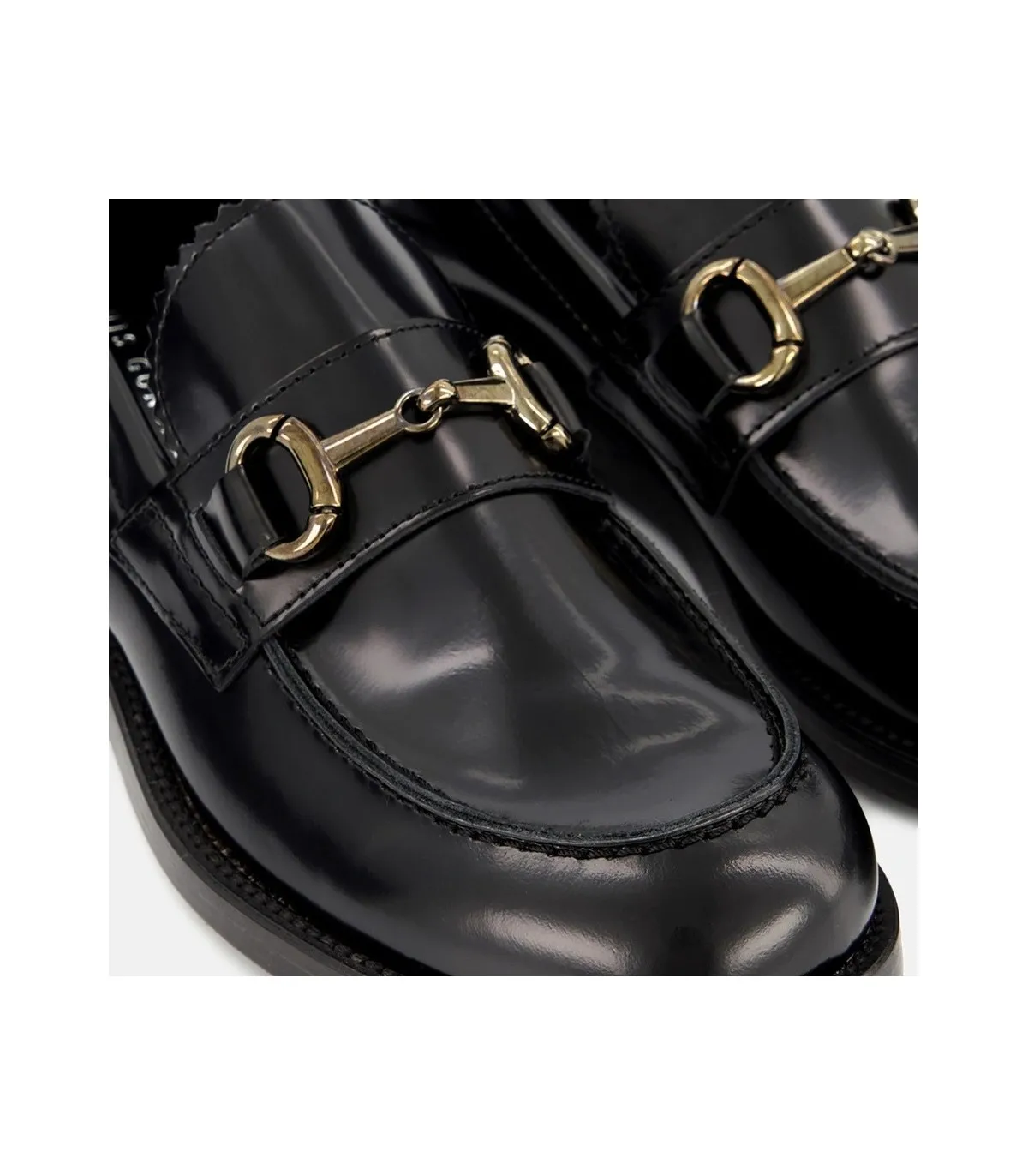 Mocasín con estribo en piel florentic