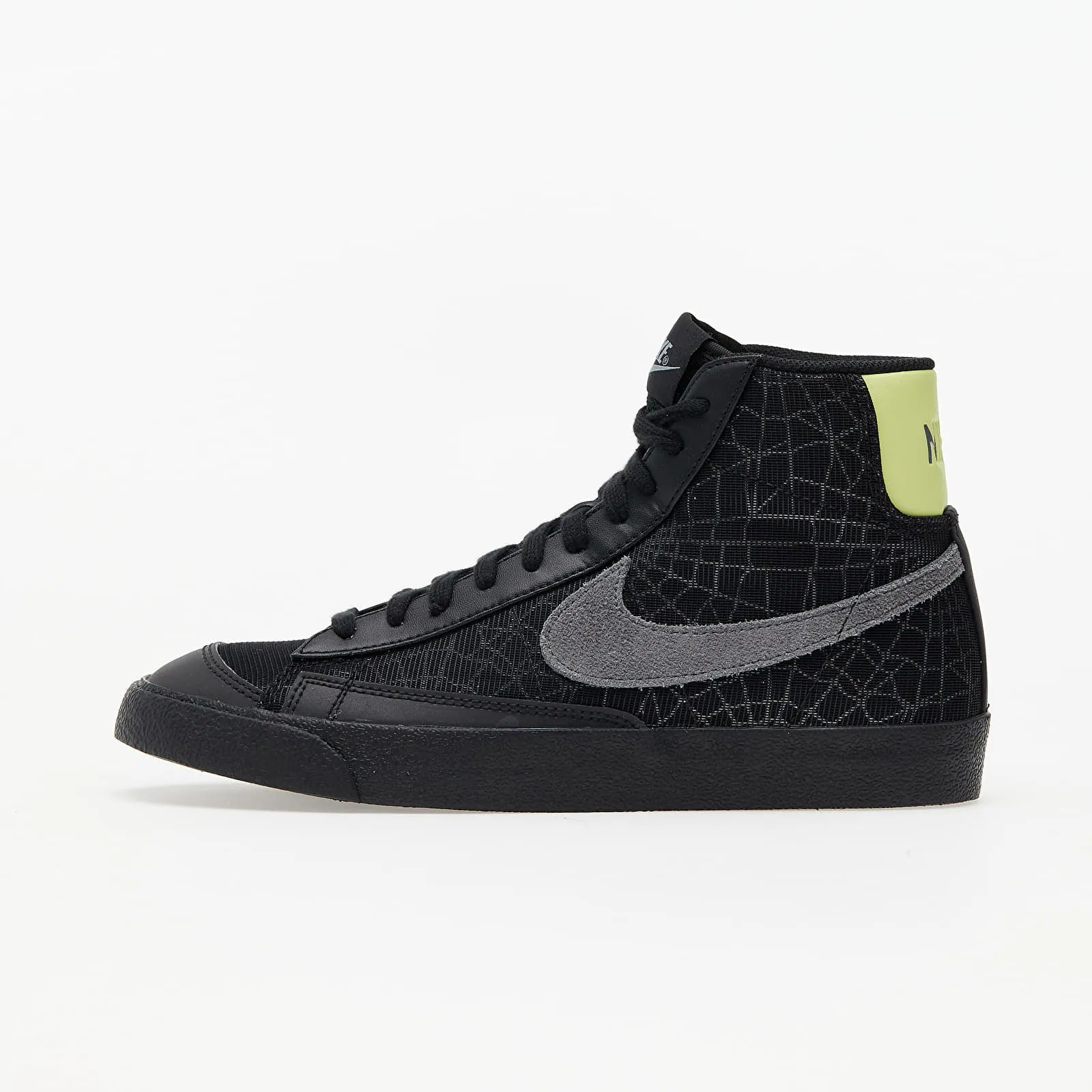 Nike Blazer Mid '77