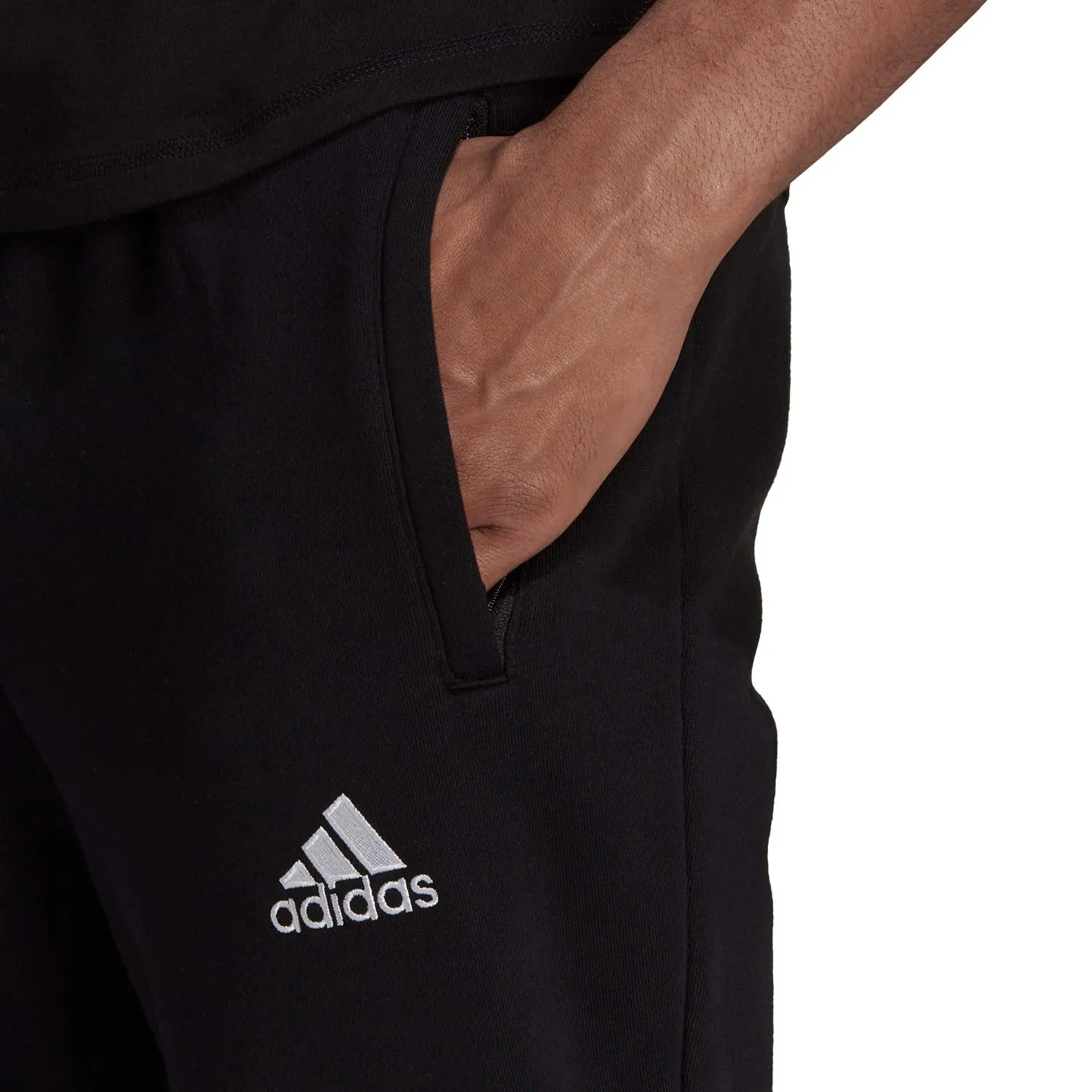Pantalón adidas United Travel