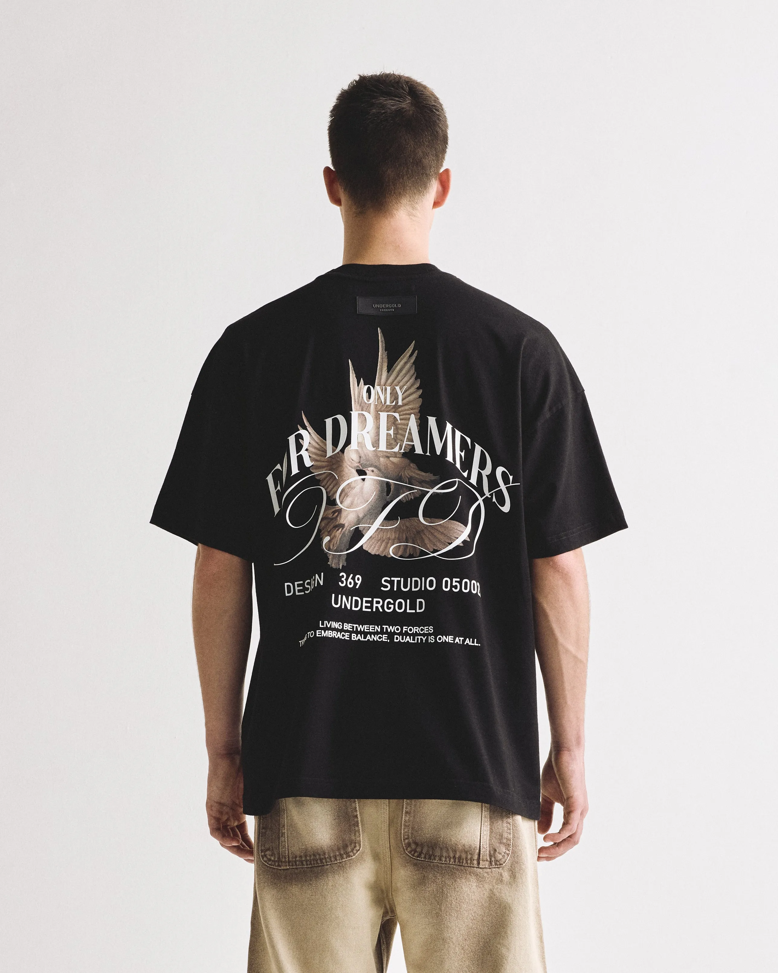 SANCTUS PIGEONS TSHIRT BLACK