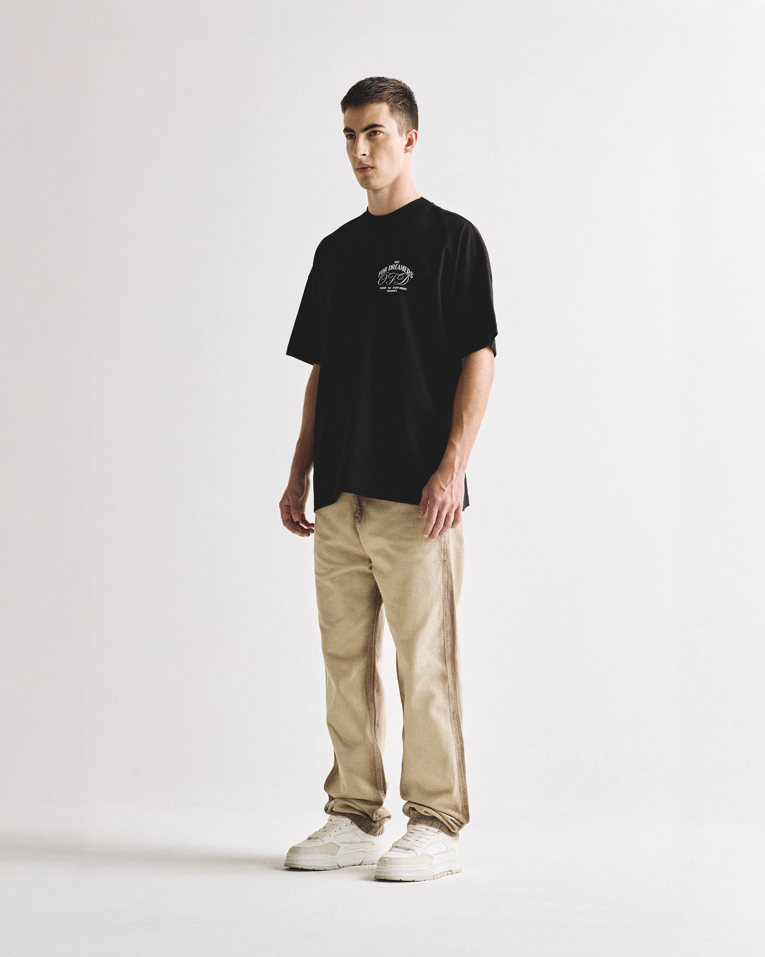 SANCTUS PIGEONS TSHIRT BLACK
