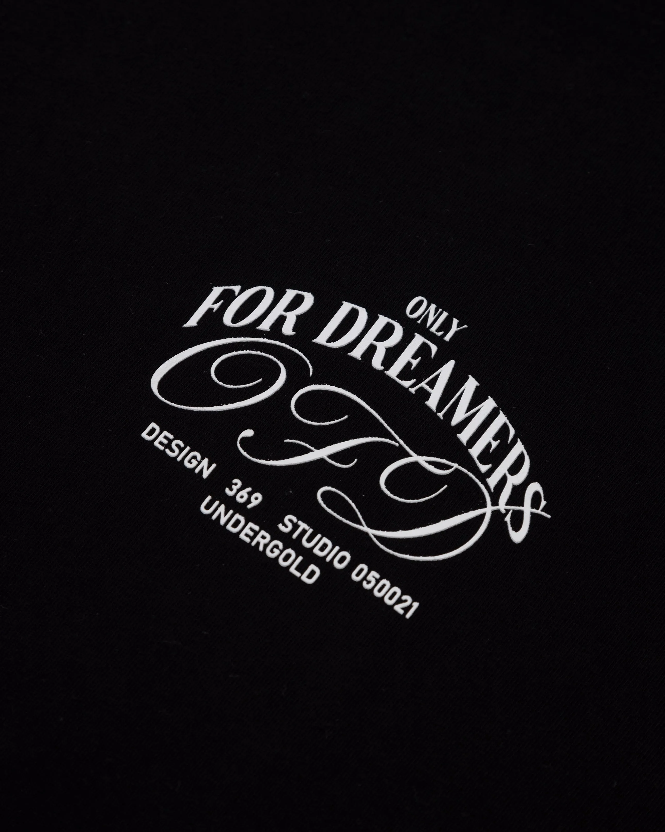 SANCTUS PIGEONS TSHIRT BLACK