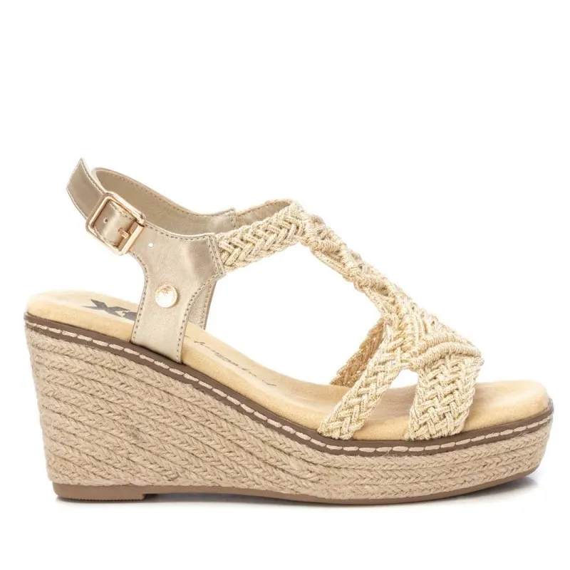 Sandalia de mujer XTI 142753 Oro