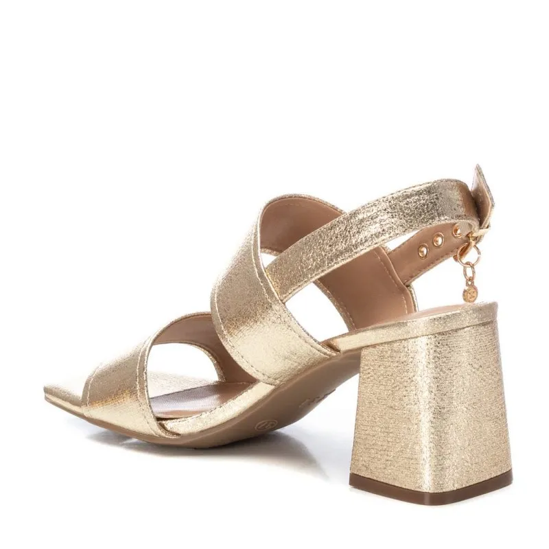 Sandalia de mujer XTI 142879 Oro