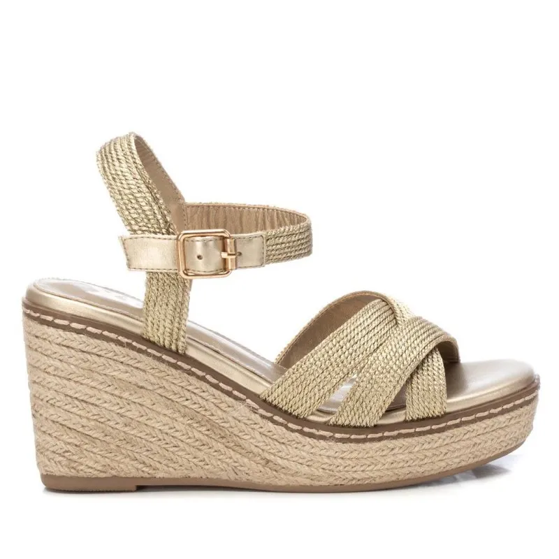 Sandalia de mujer XTI 142906 Oro