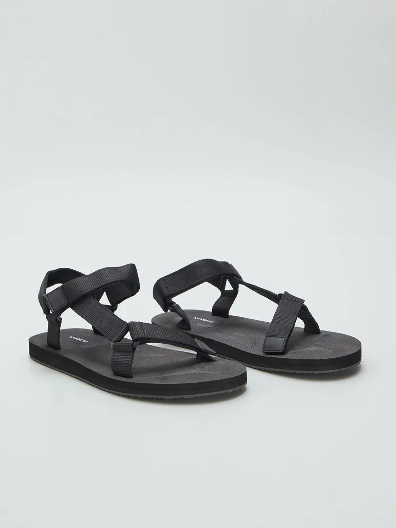 SANDALIAS ESTILO TREKKING  NEGRO