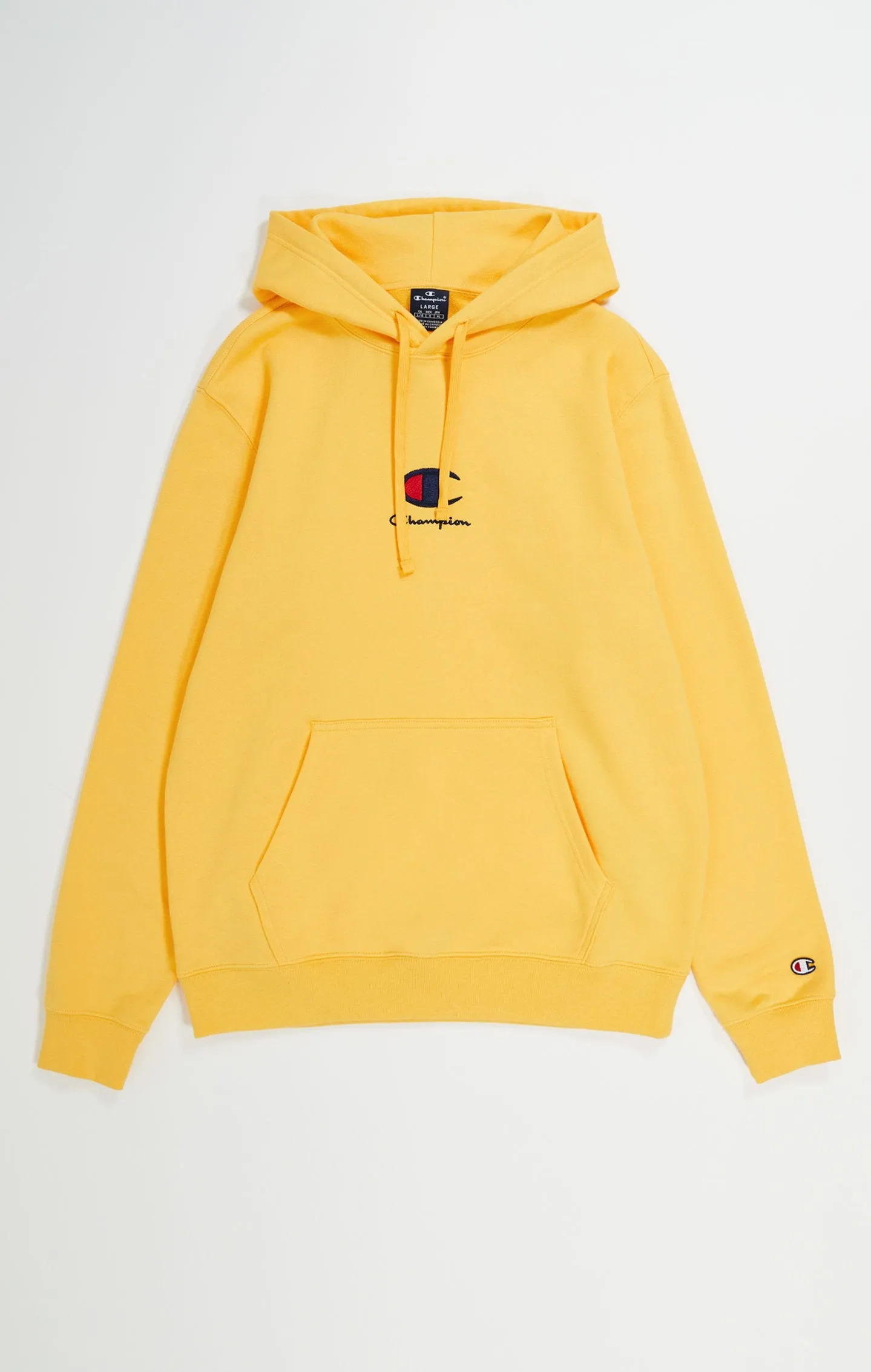 Sudadera con capucha y el nuevo logotipo de Champion