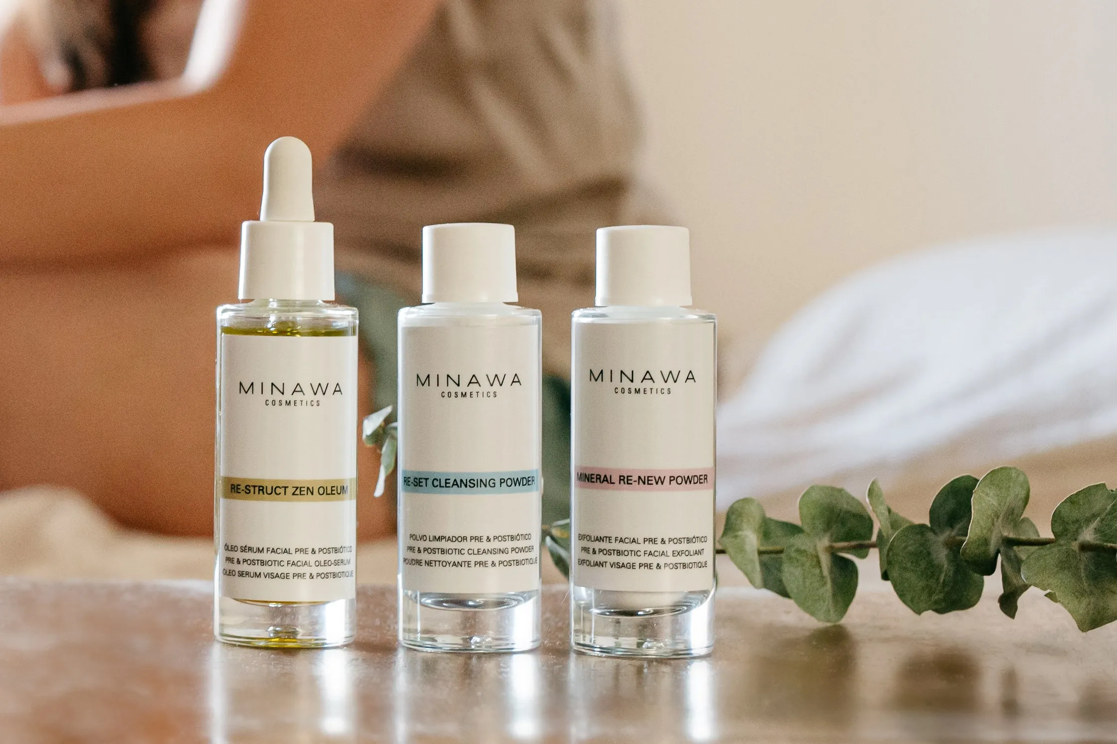 Sérum, exfoliante y limpiador Pack esenciales (3 unidades)