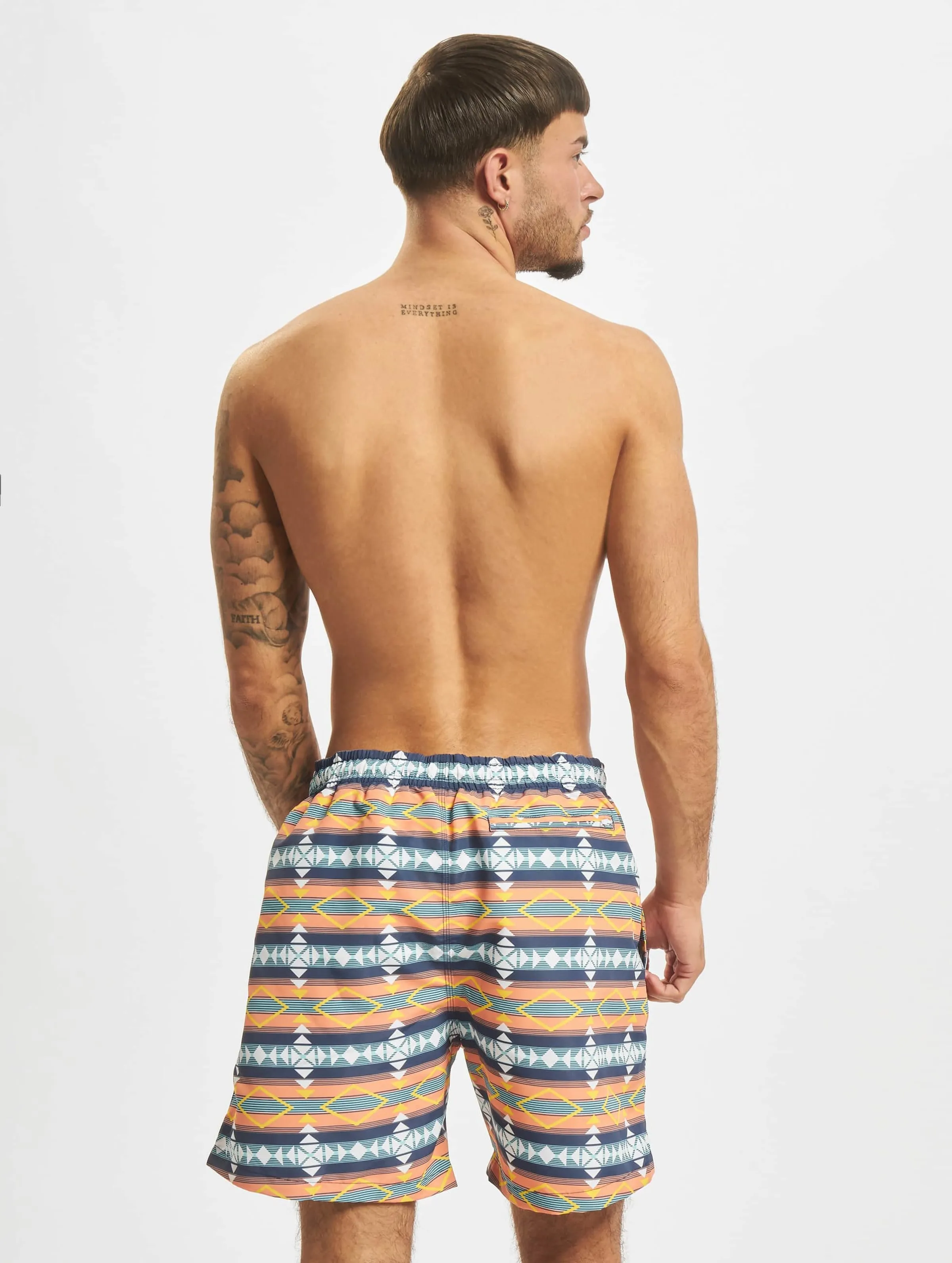 Urban Classics Inka