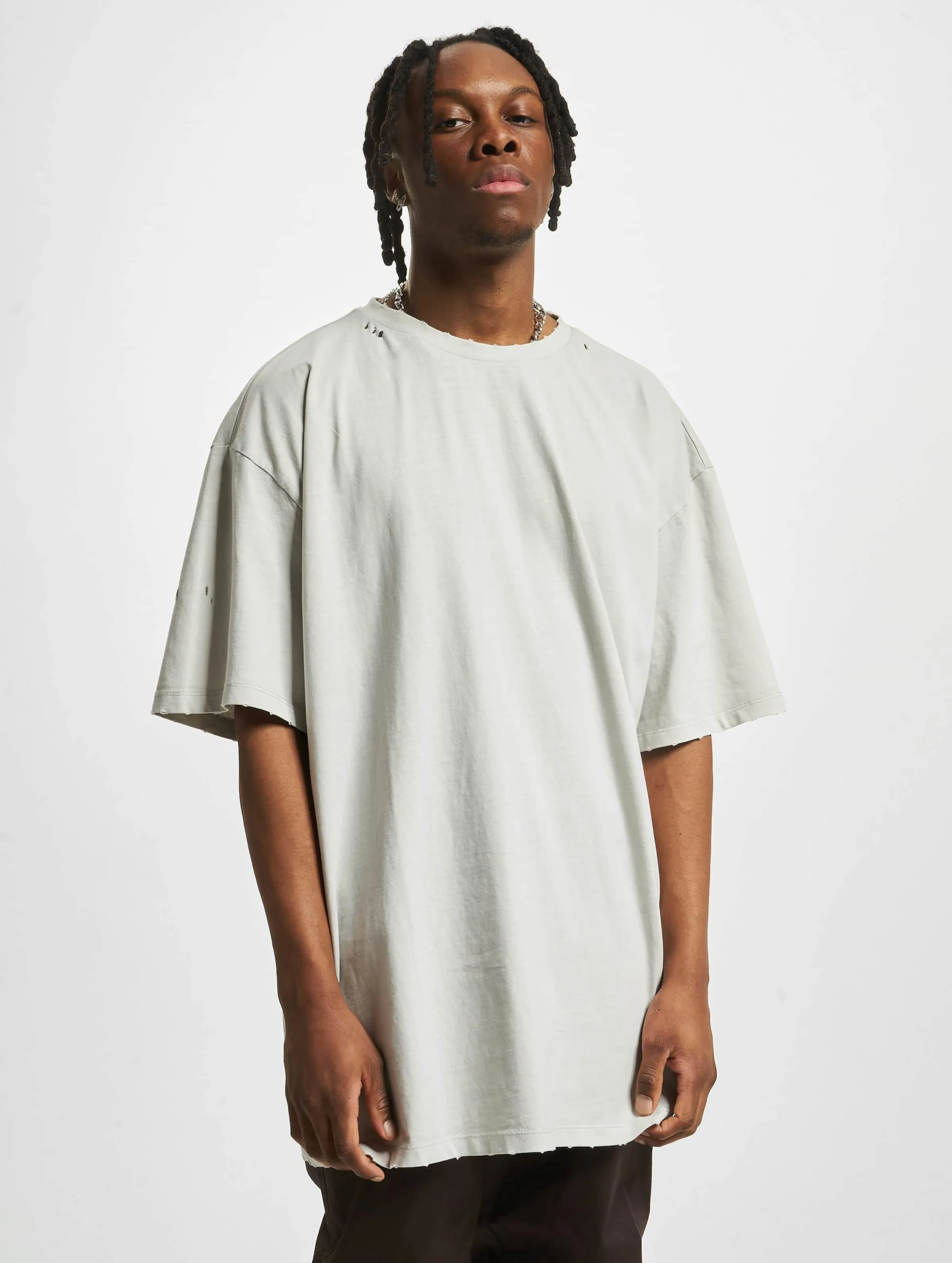 Urban Classics Oversized Distressed