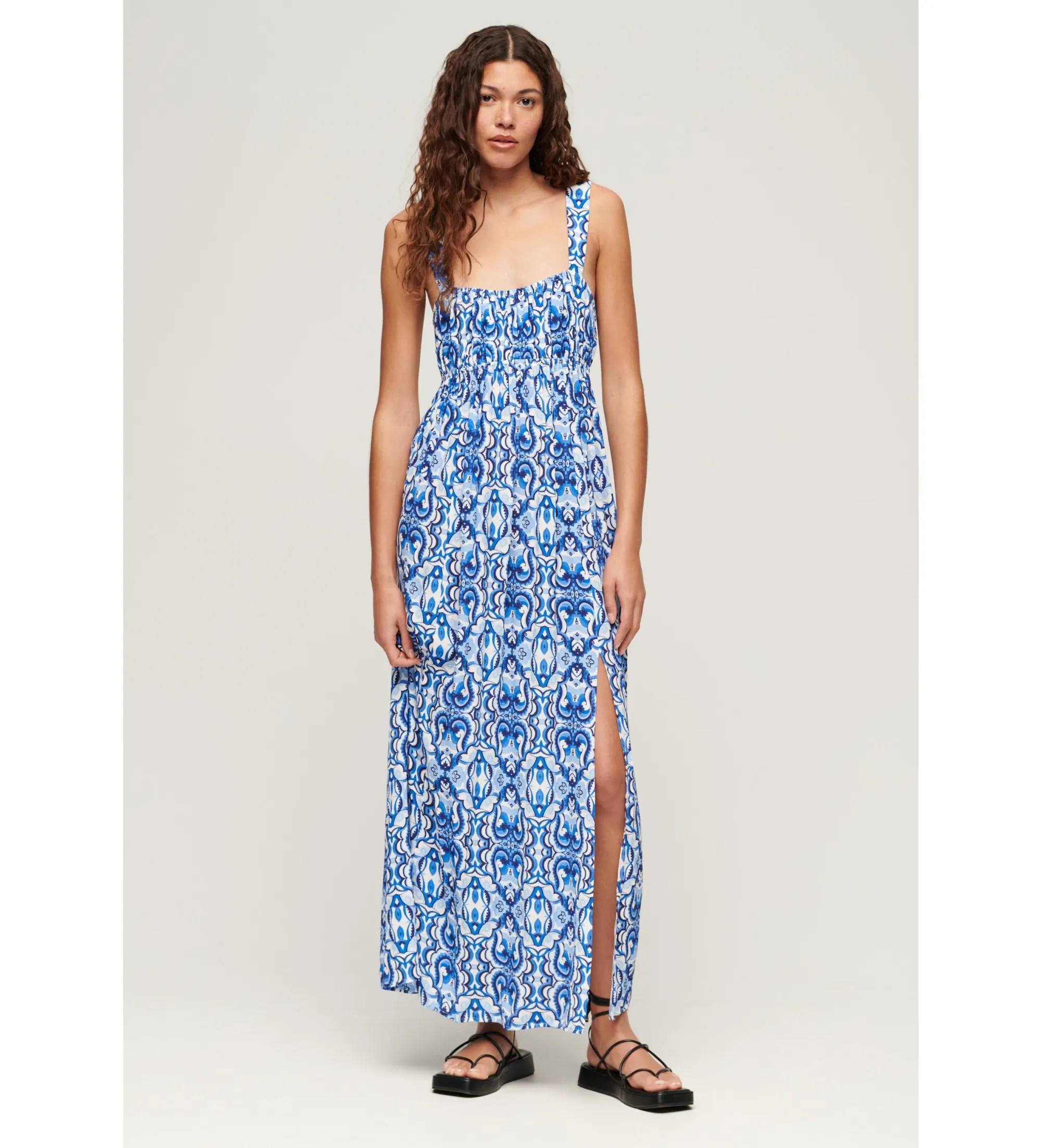 Vestido con tiras de anudar en la espalda azul