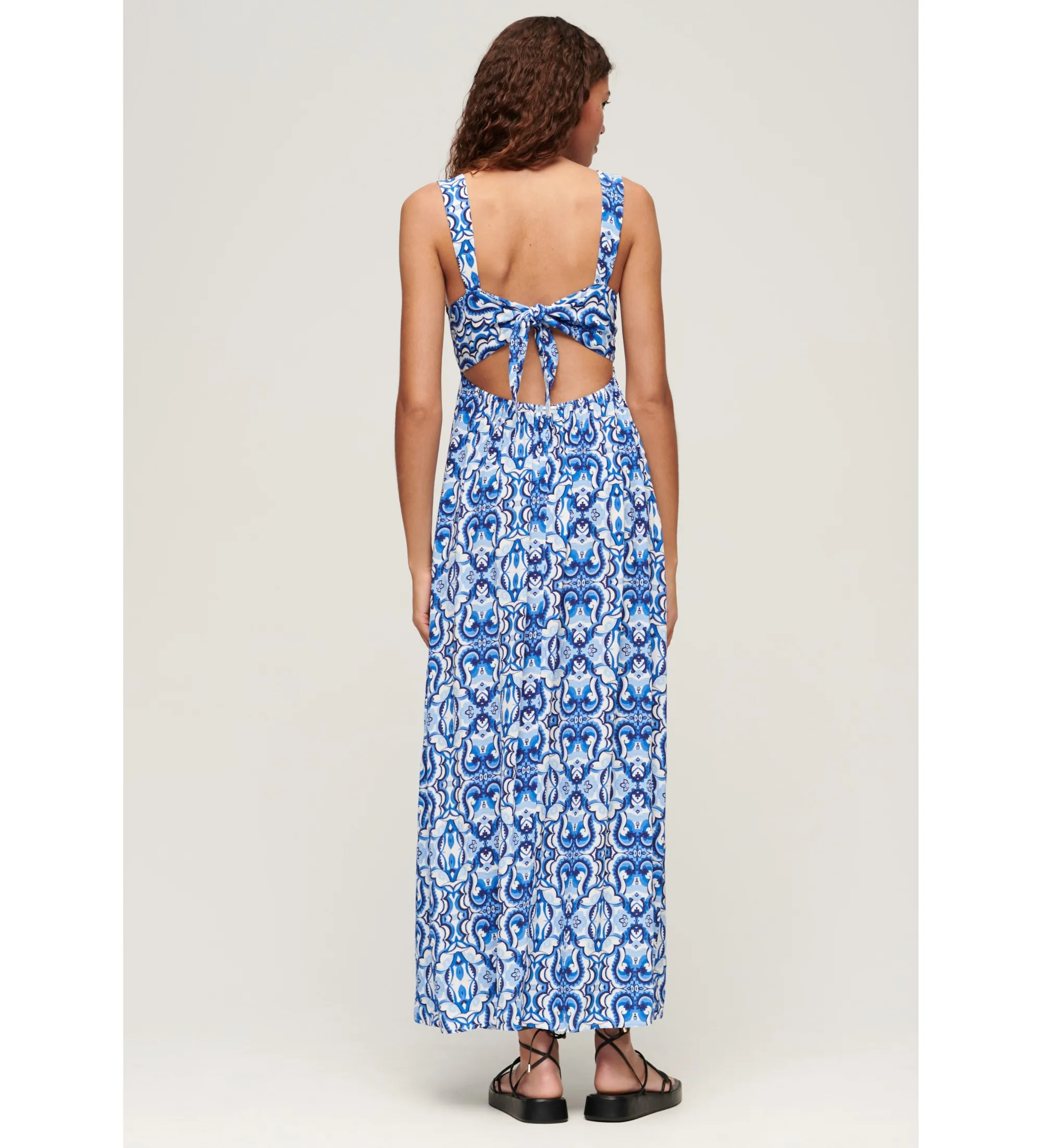 Vestido con tiras de anudar en la espalda azul