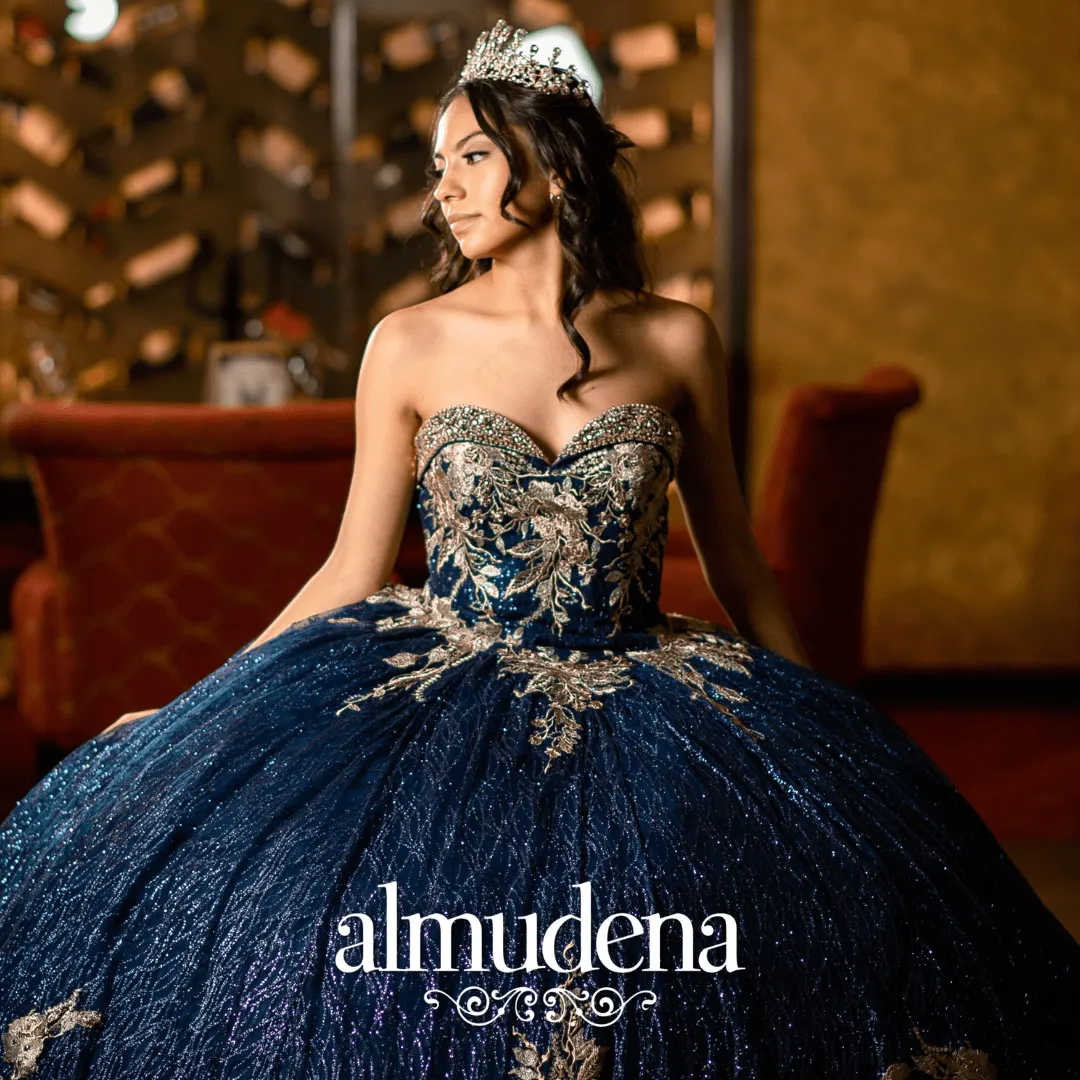 Vestido de XV Azul Marino Con Oro de Gala
