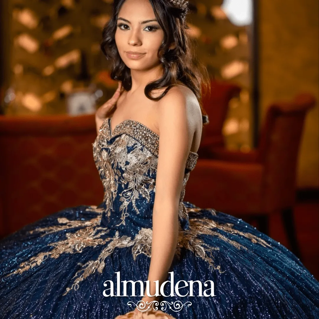 Vestido de XV Azul Marino Con Oro de Gala