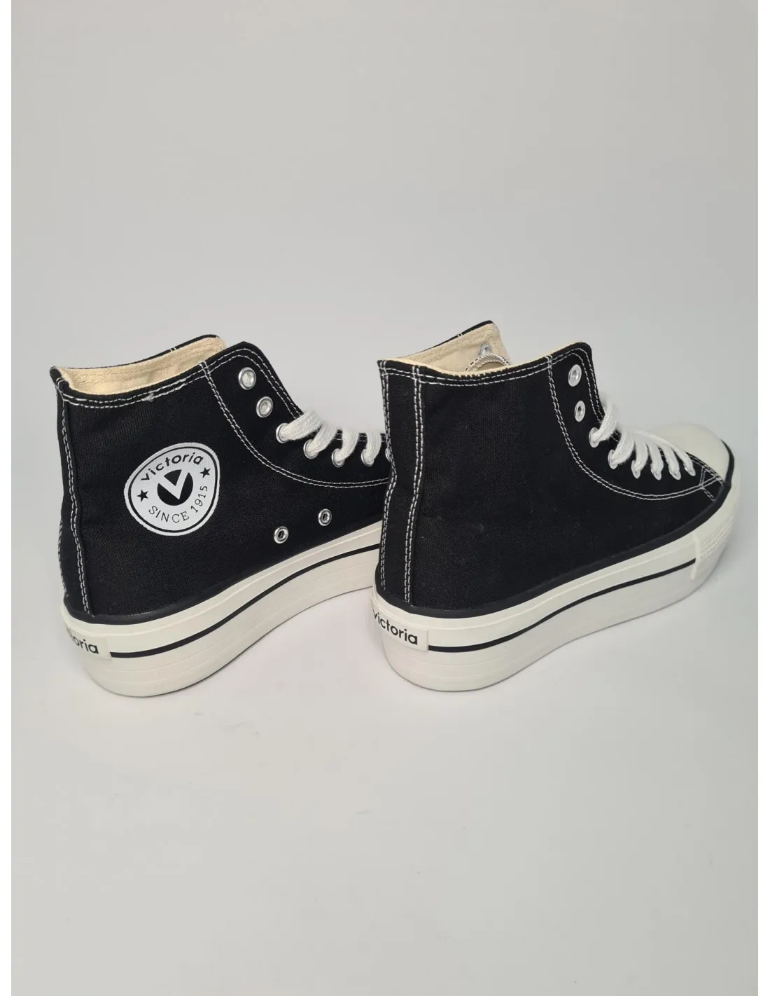 Victoria lona unisex 061101