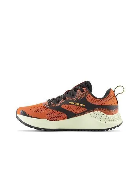 Zapatilla Niños New BALANCE NITREL V5 TIERRA