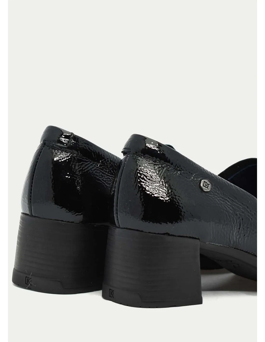ZAPATO CASUAL DORKING 9205 NEGRO 