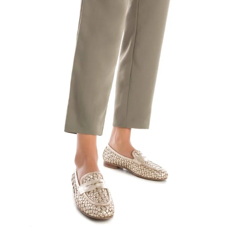 Zapato de mujer CARMELA 161302 Oro