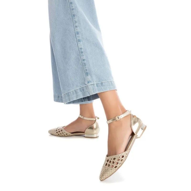 Zapato de mujer XTI 142366 Oro