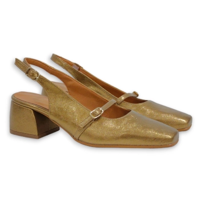 Zapato destalonado Daniela Vega oro 2451
